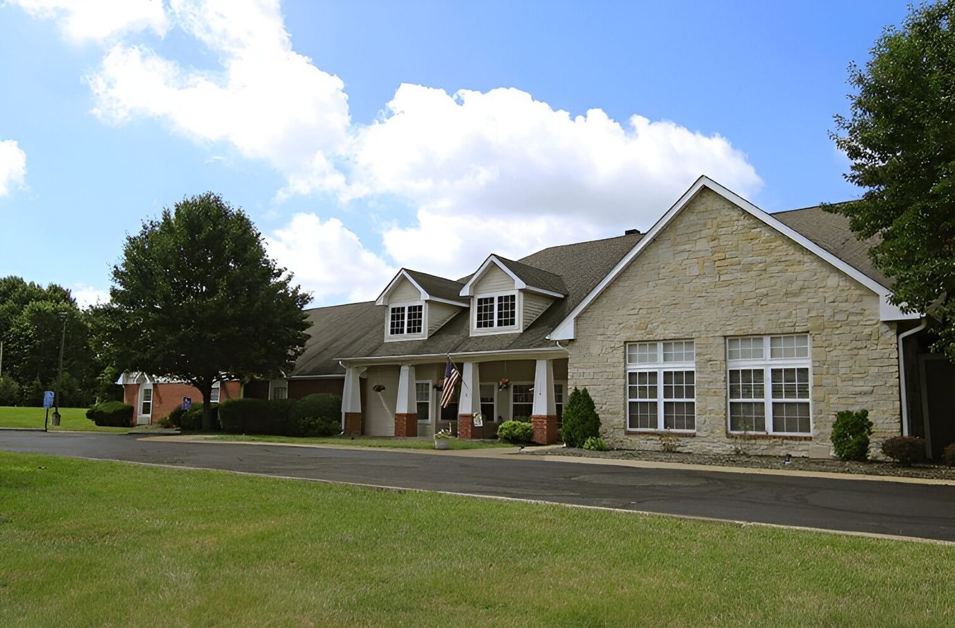 Front exterior view of Brookdale Canton facility