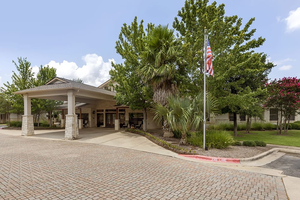 Exterior view of Brookdale Lohmans Crossing facility