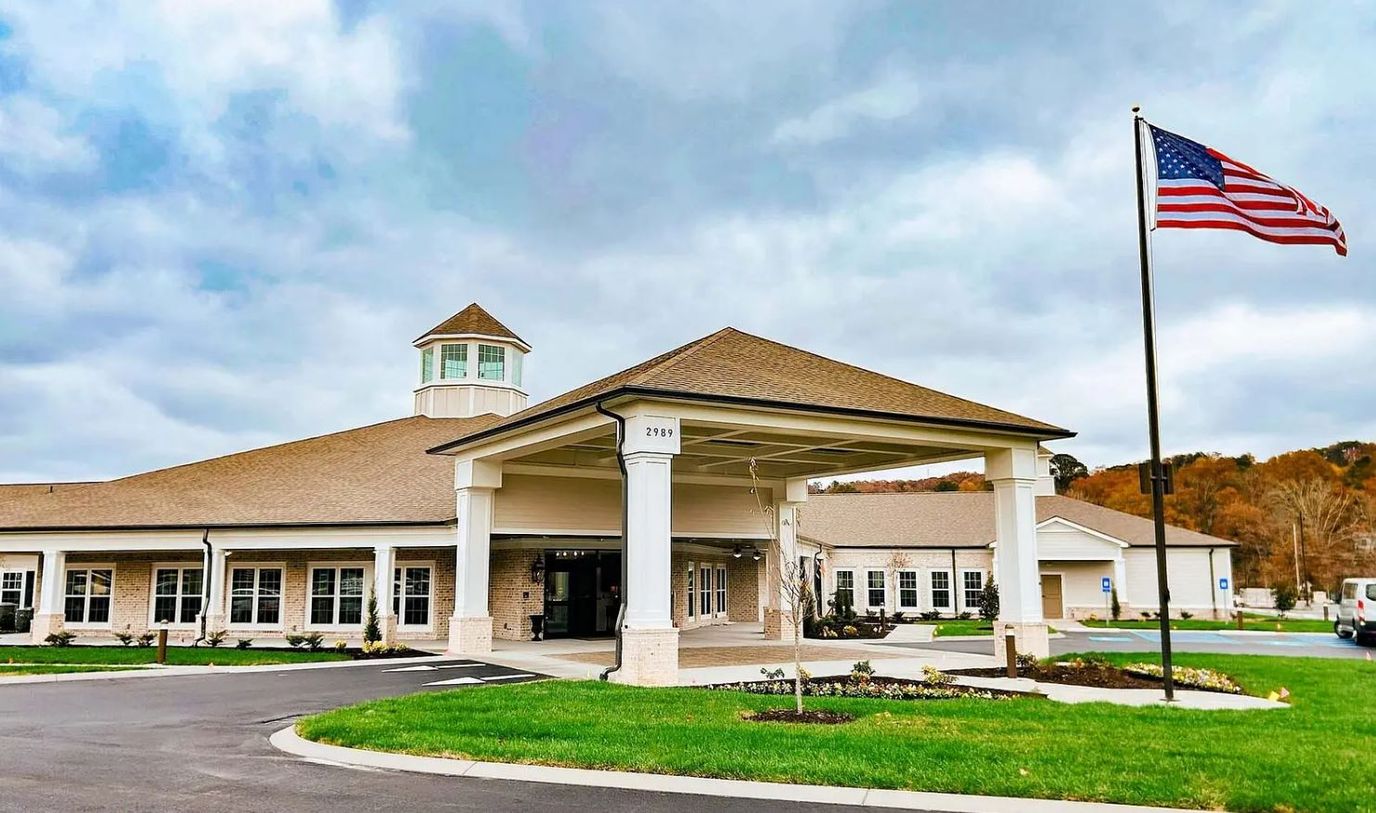 Exterior view of Morning Pointe at Happy Valley