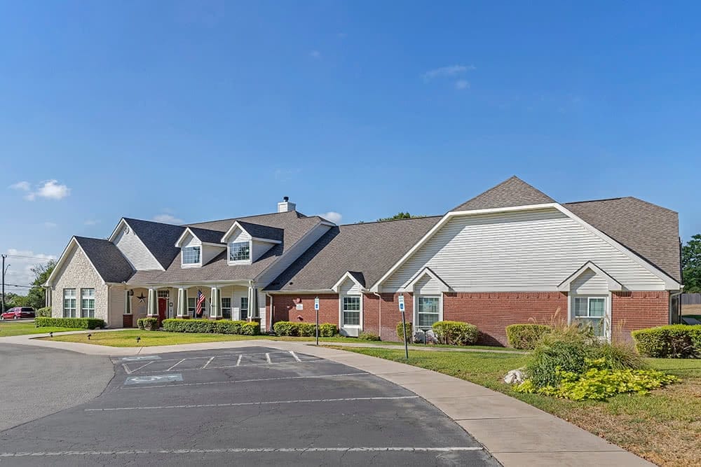 Exterior view of Brookdale Nacogdoches facility