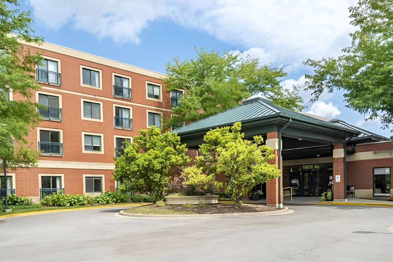 Exterior view of Brookdale Vernon Hills facility