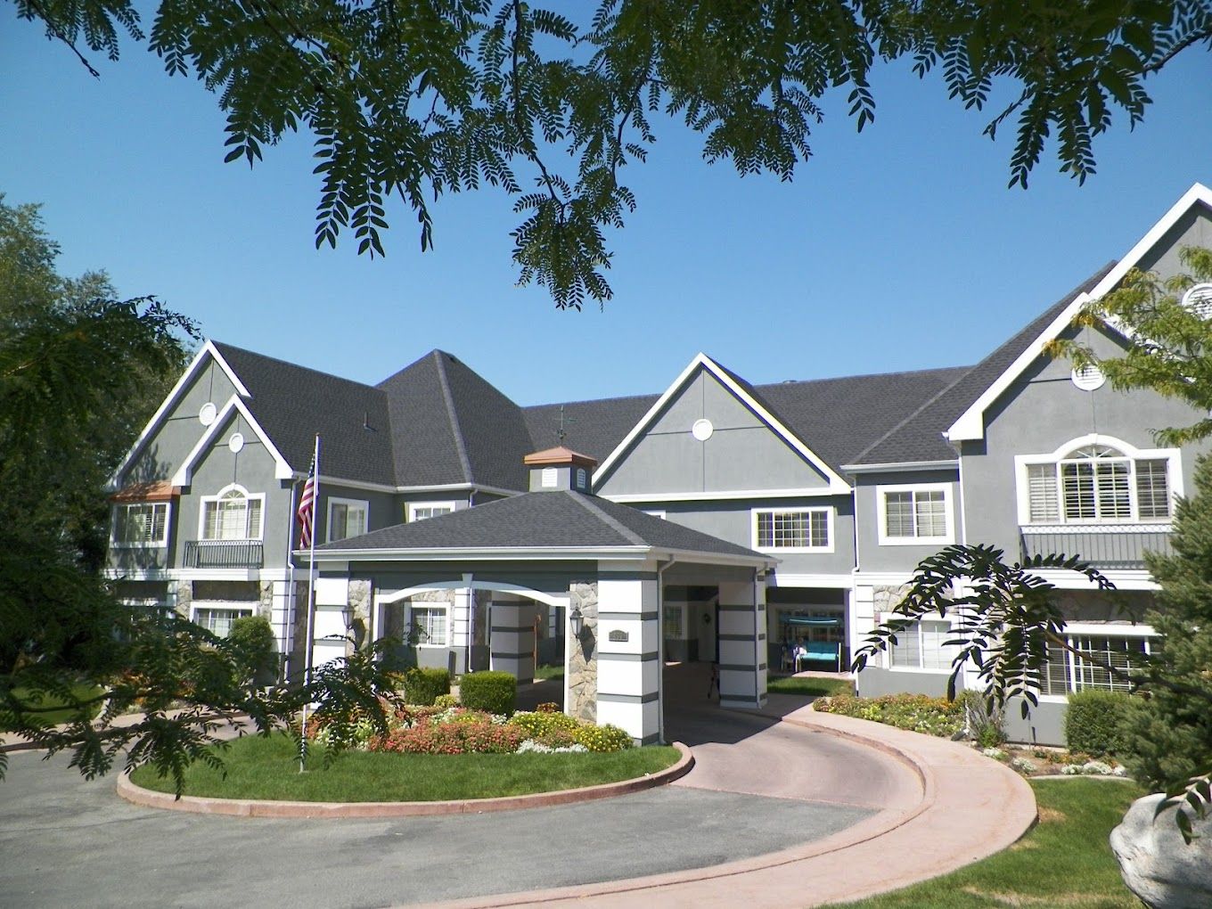 Exterior view of Barton Creek Senior Living facility