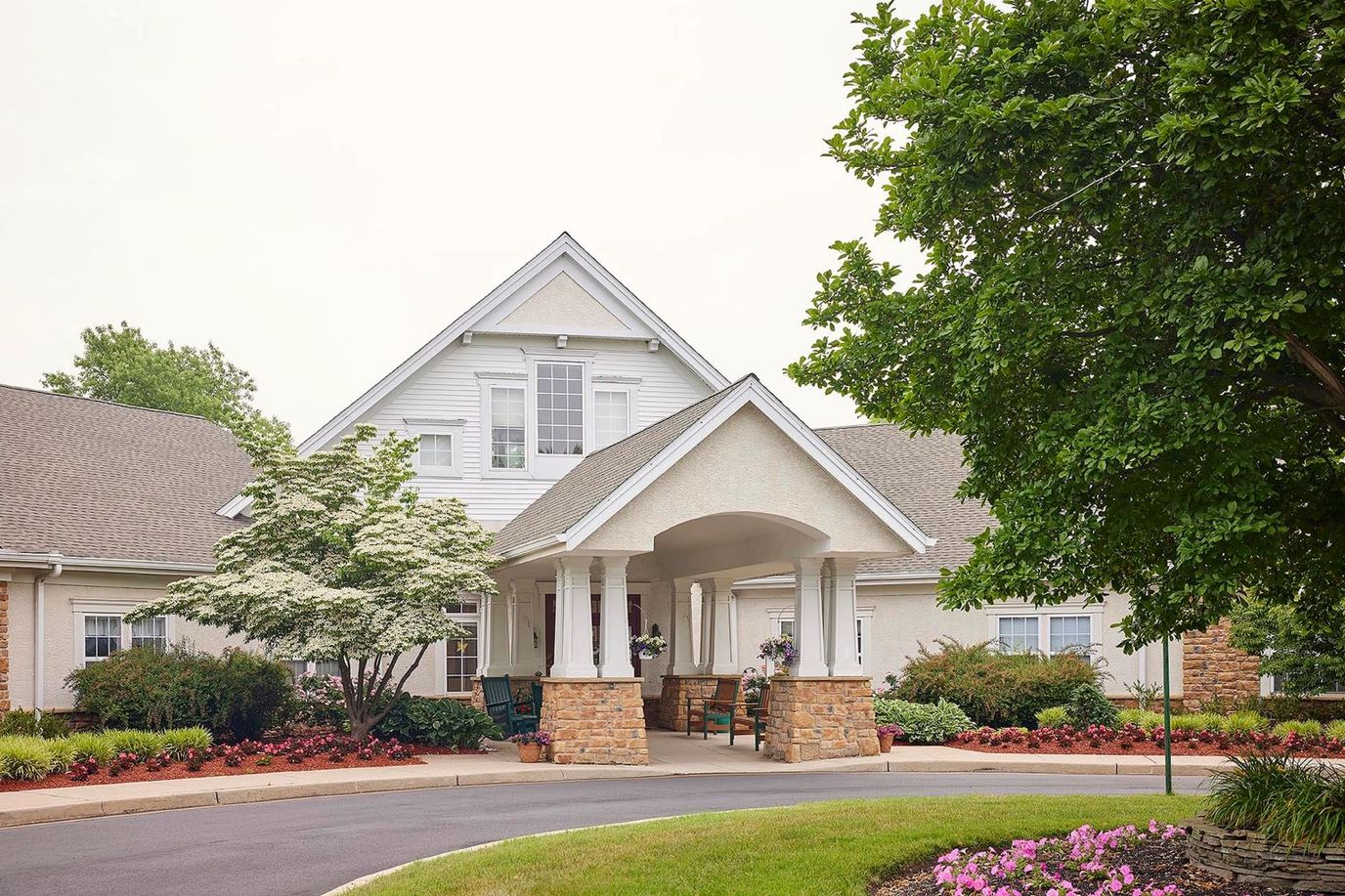 Exterior view of Brandywine Brick Memory Care facility