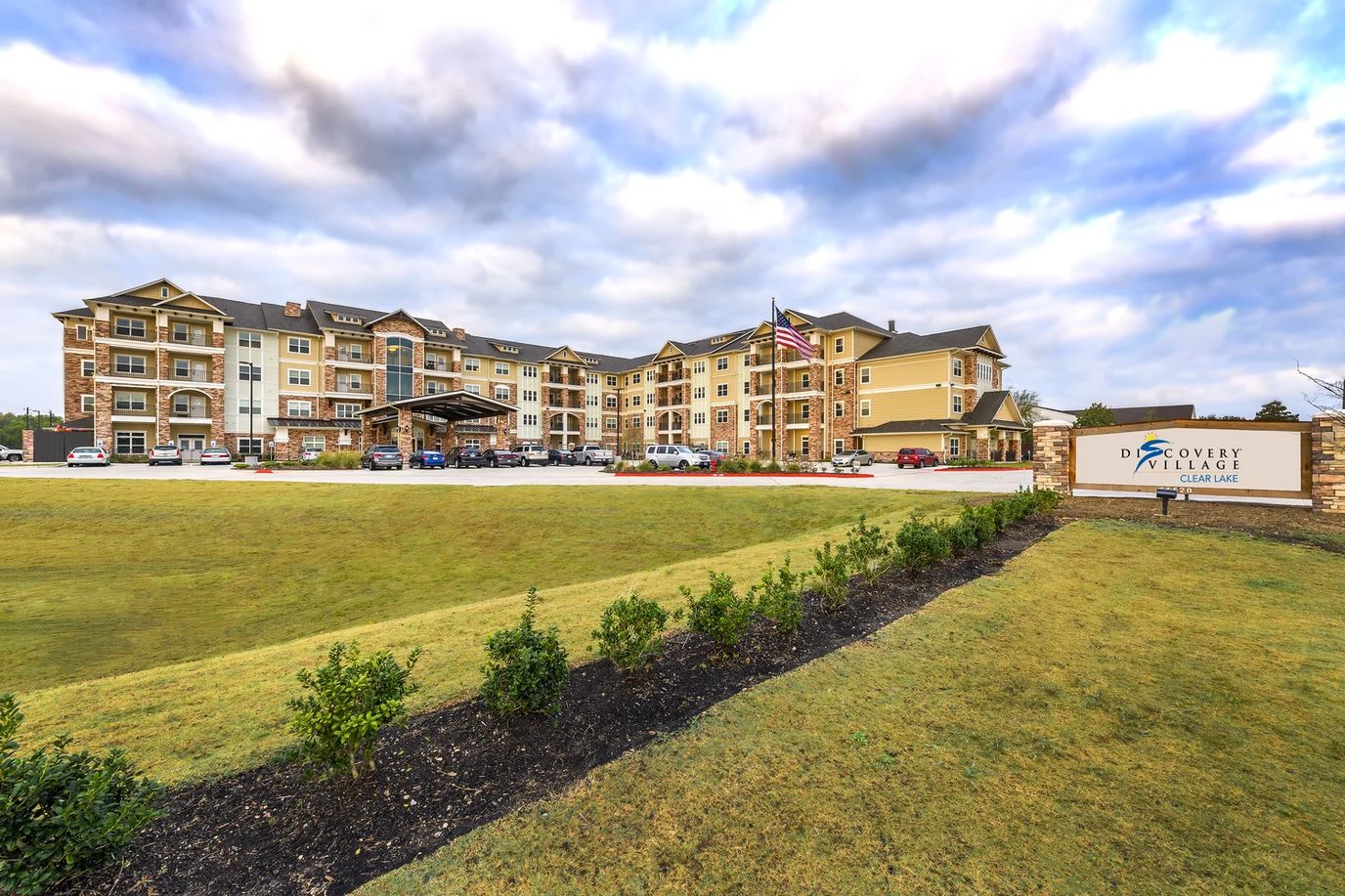 Exterior view of Discovery Village Clear Lake building