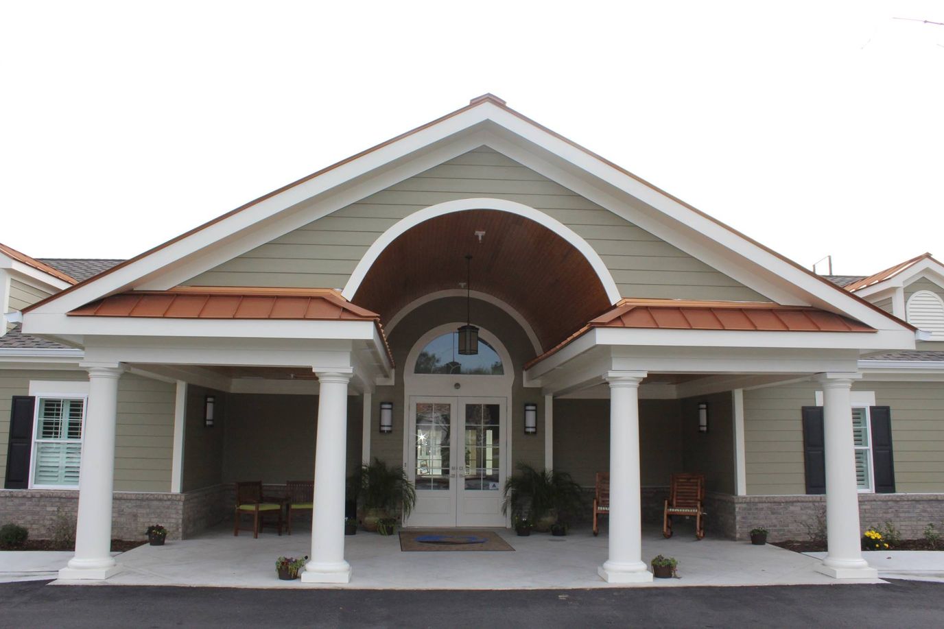 Front entrance of the Inlet Coastal Resort assisted living facility