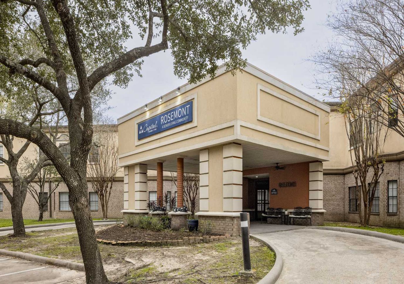 Front entrance of the Rosemont assisted living facility