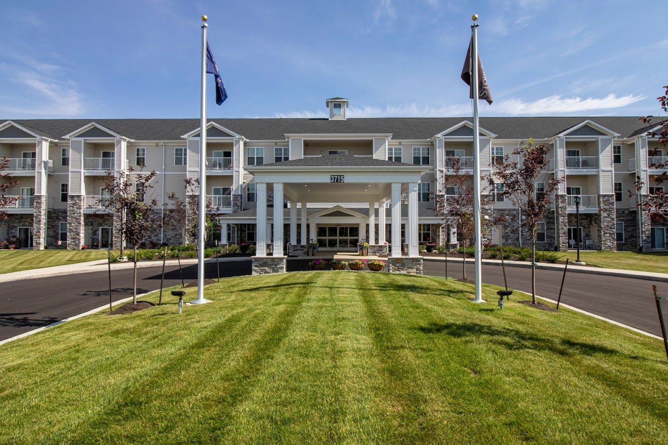 Exterior view of StoryPoint Fairfield facility