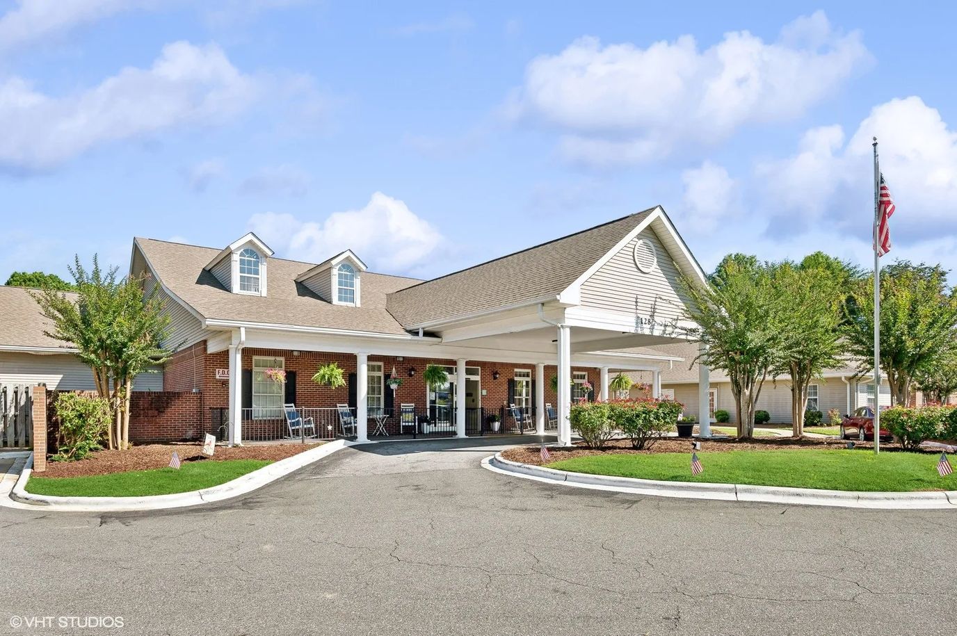 Front exterior of Summit Place of Mooresville