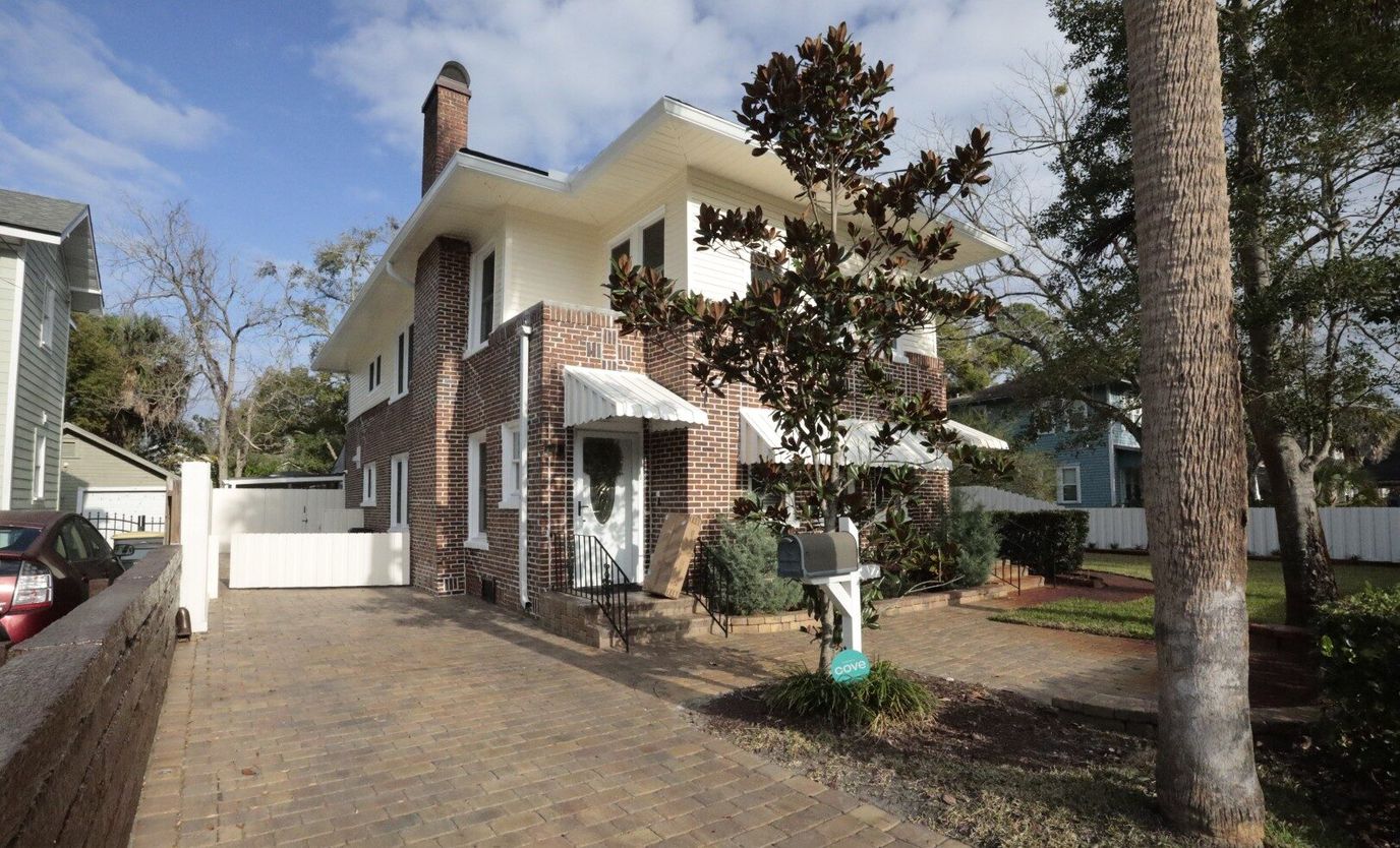 Exterior view of a charming assisted living facility