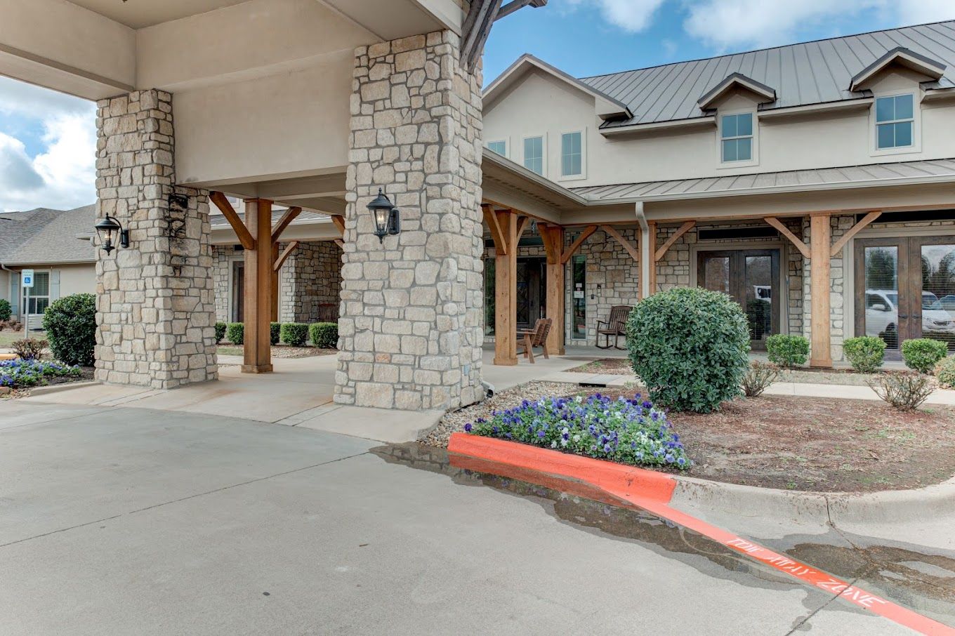 Entrance of Arabella of Athens Senior Living facility