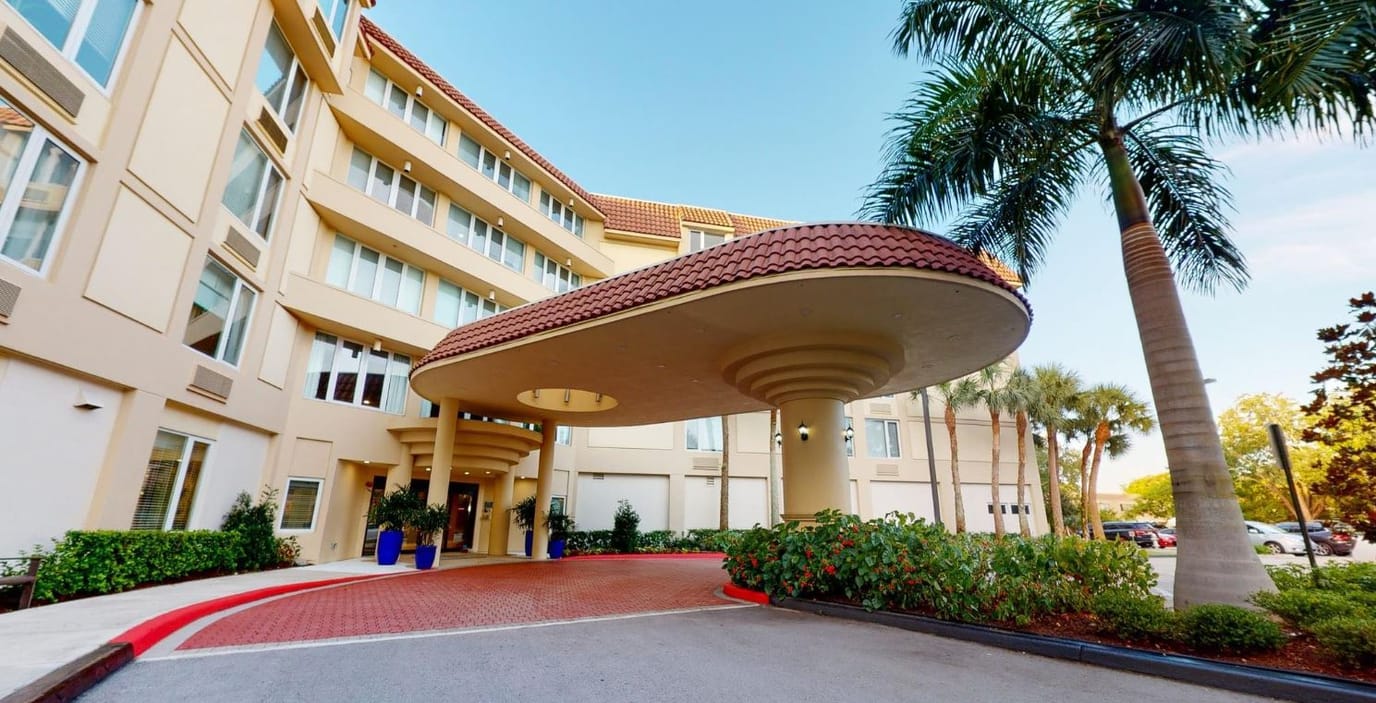Front entrance of The Atrium at Boca Raton