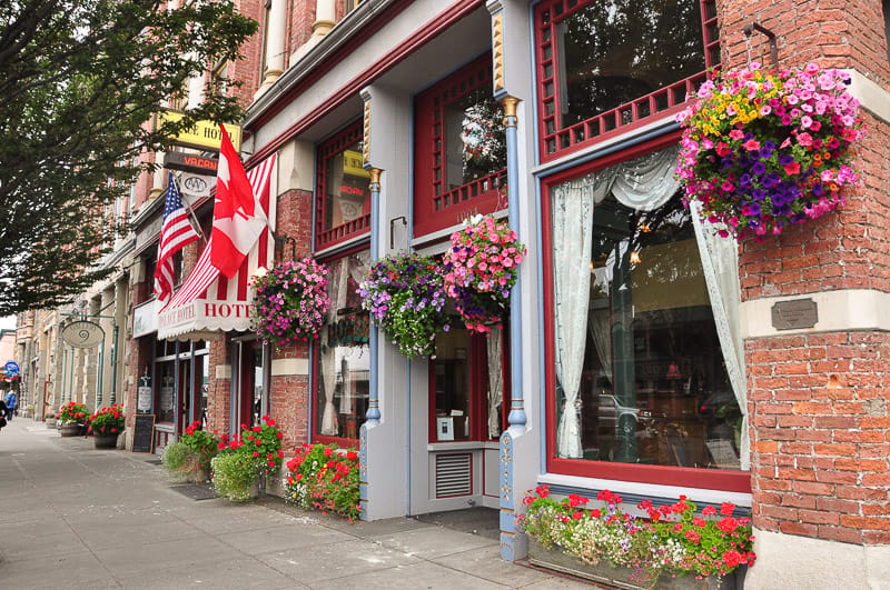 Exterior view of a building with flower decorations