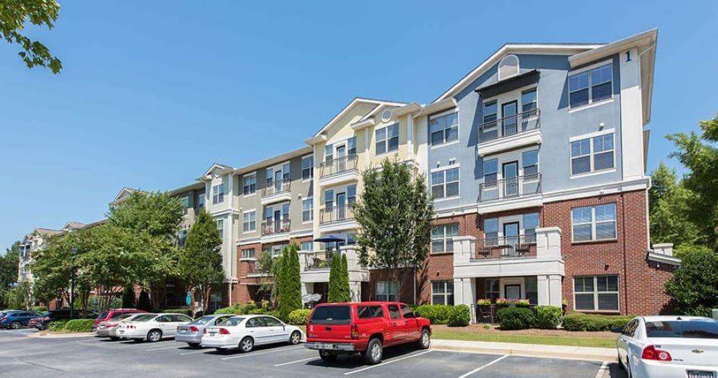Exterior view of Park at Johns Creek Apartments