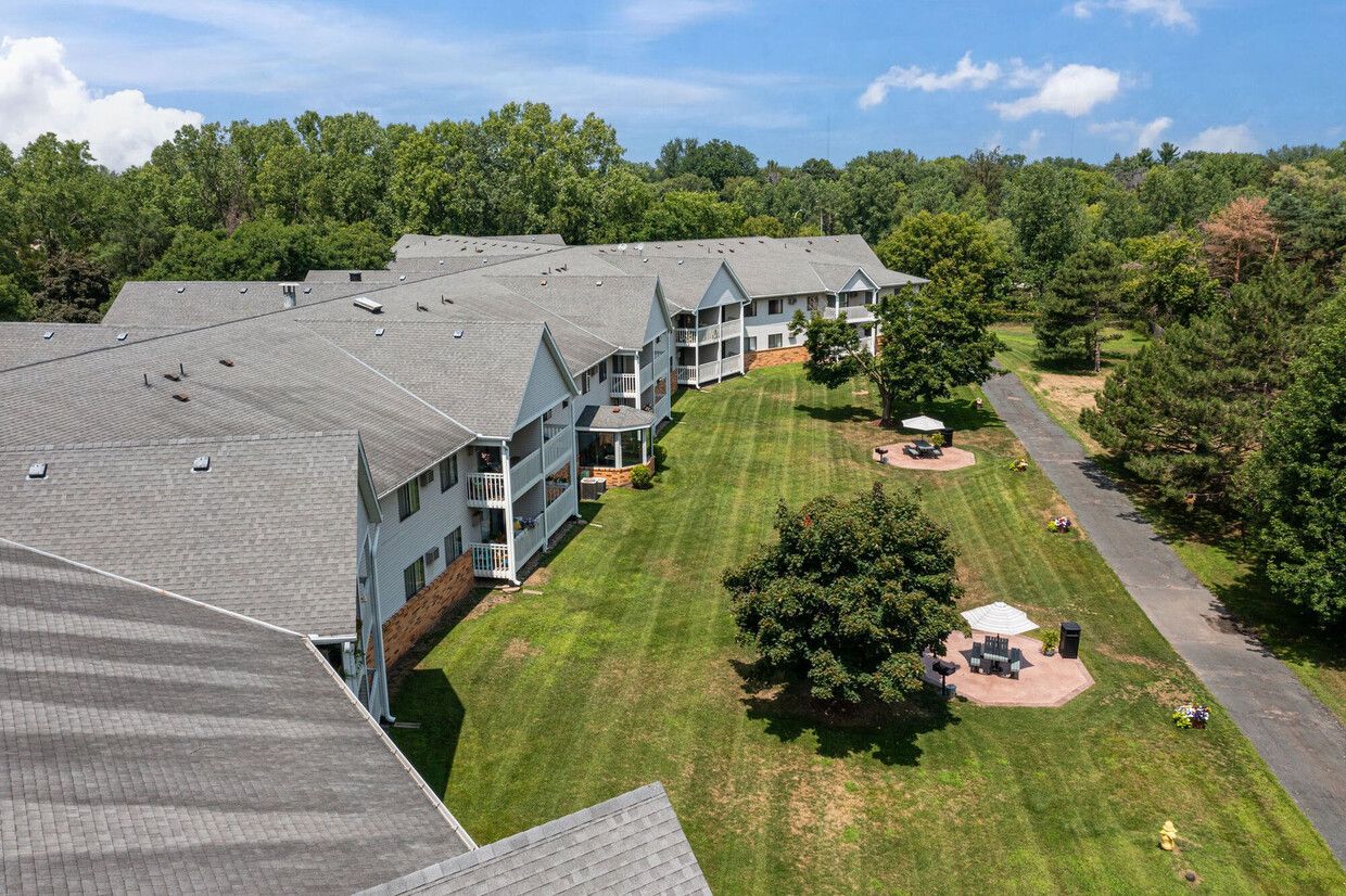 Aerial view of Victoria Place Apartments with outdoor space