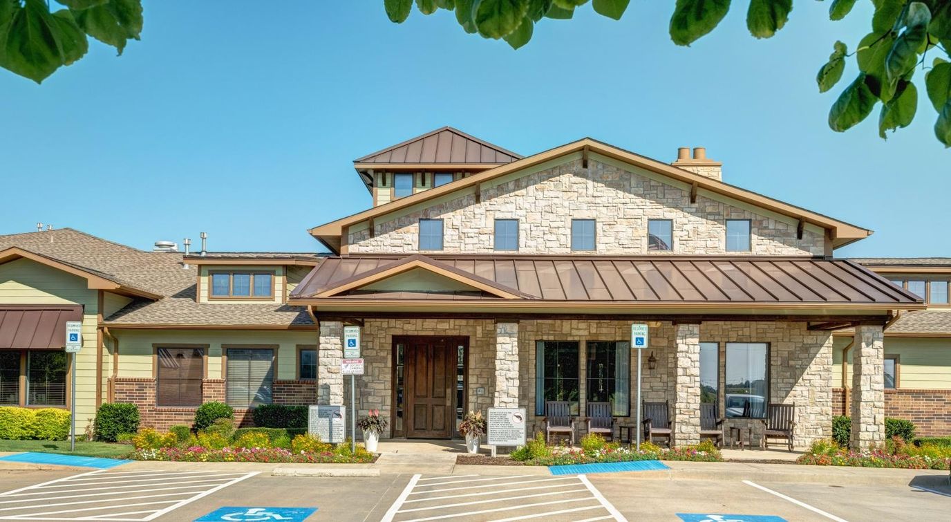 Exterior view of Buffalo Creek Assisted Living facility