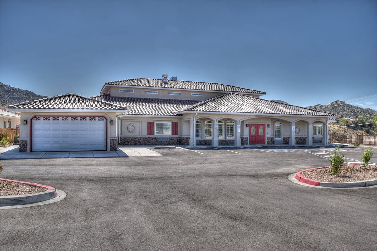 Exterior view of BeeHive Homes of Four Hills facility