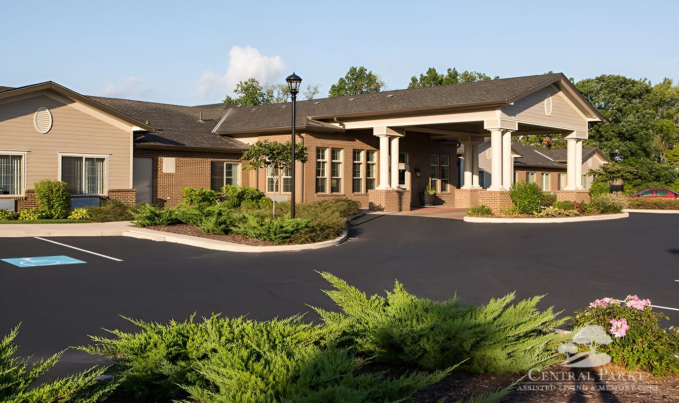 Exterior view of Central Parke Assisted Living entrance