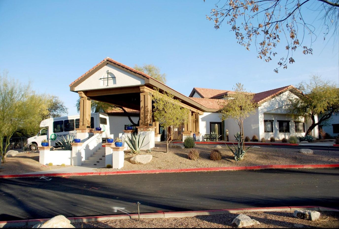 Exterior view of Haven Health Tucson with entrance and surrounding landscape