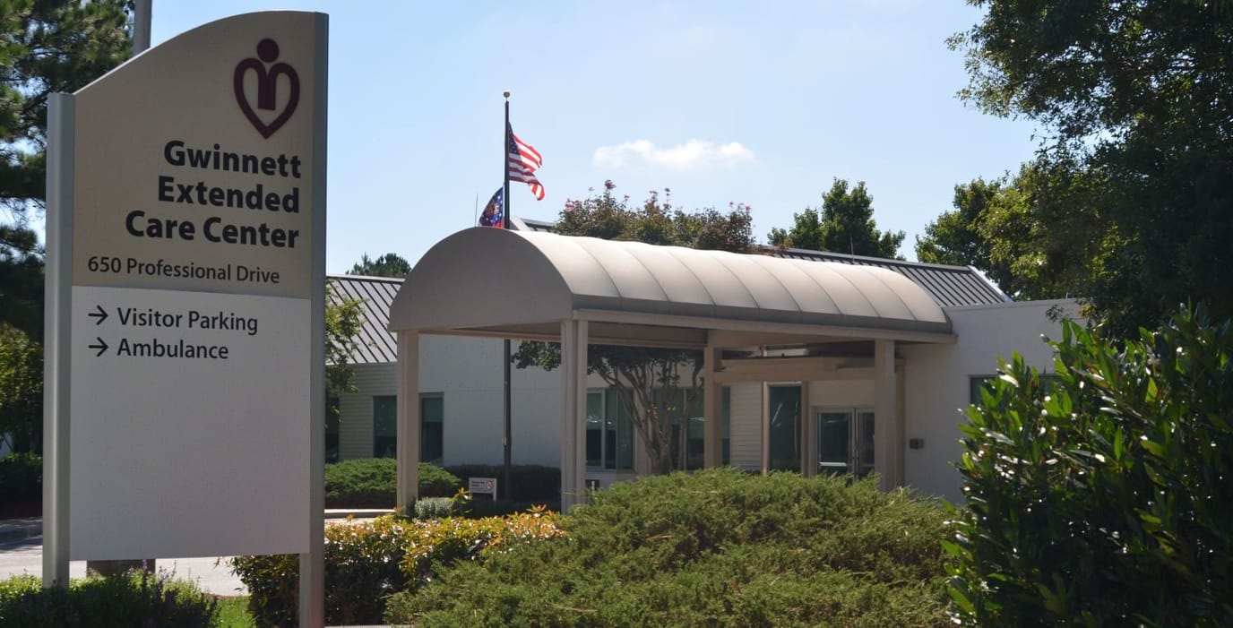 Exterior view of Gwinnett Extended Care Center building