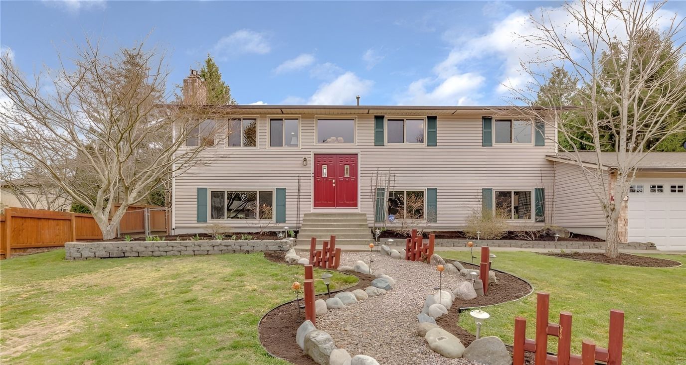 Exterior view of a charming assisted living facility