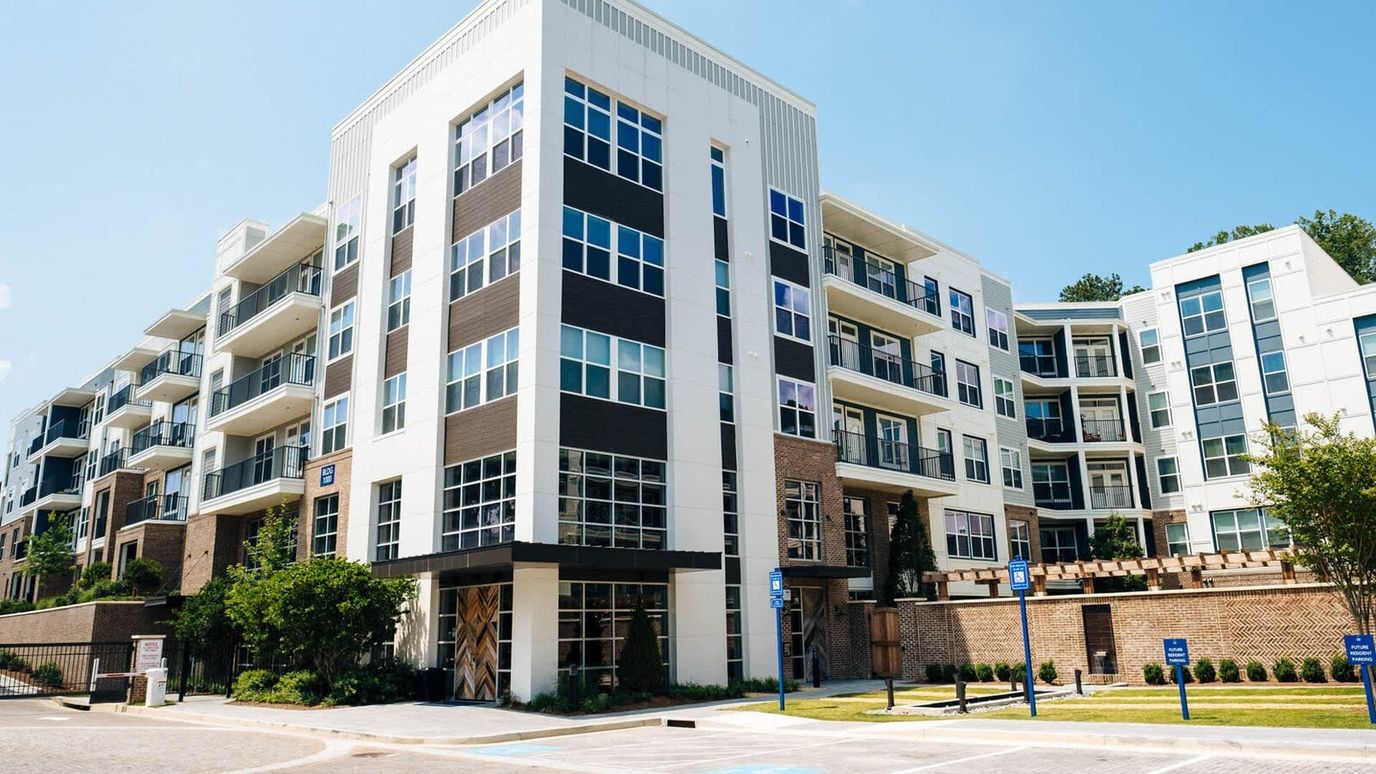 Exterior view of the Juniper Sandy Springs building