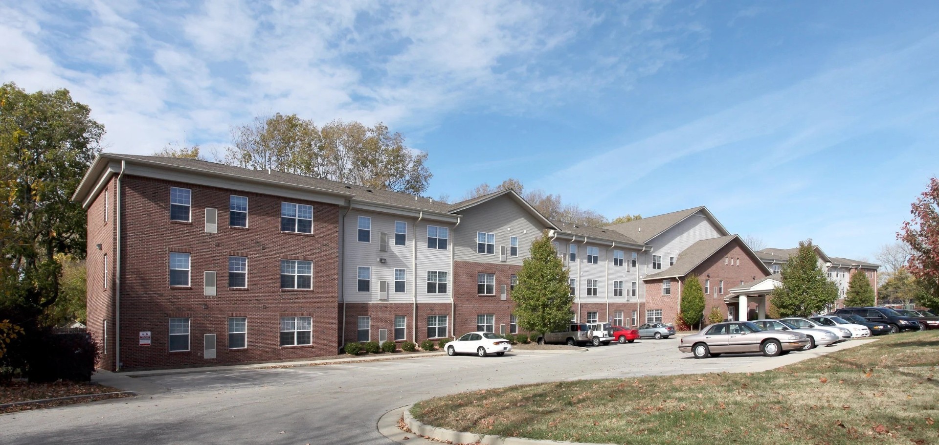 Exterior view of Main Street Commons Apartments