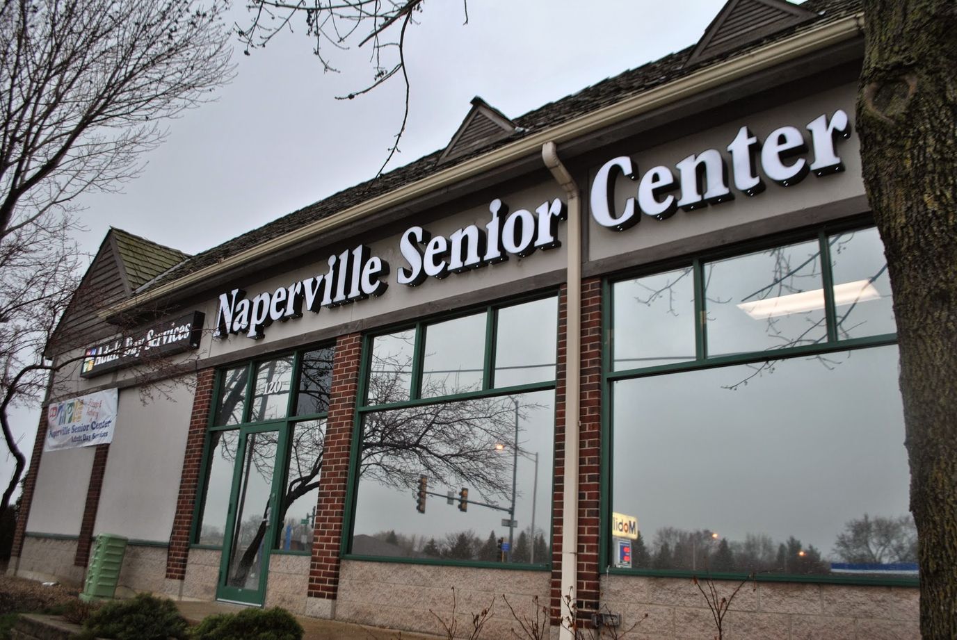 Exterior view of the Naperville Senior Center building
