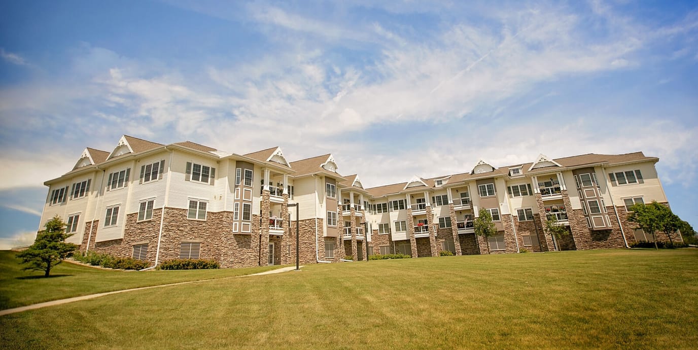 Exterior view of Landmark Commons building