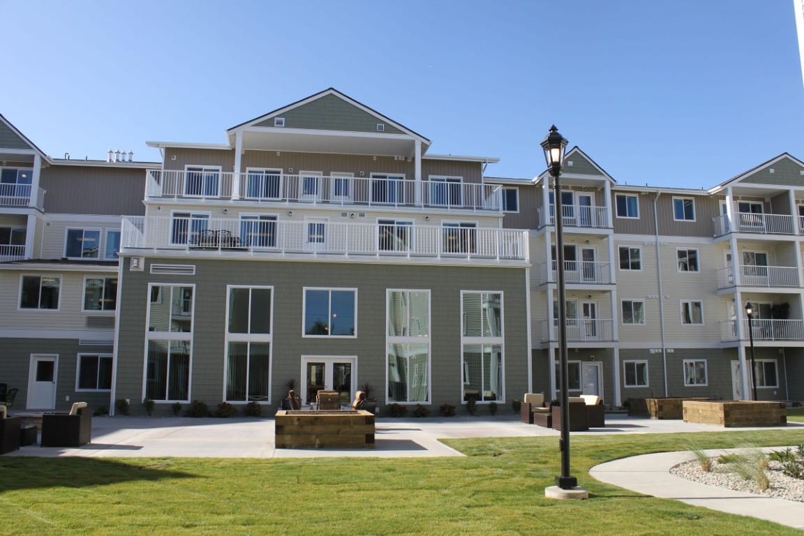 Exterior of the Vintage at Tacoma senior living facility