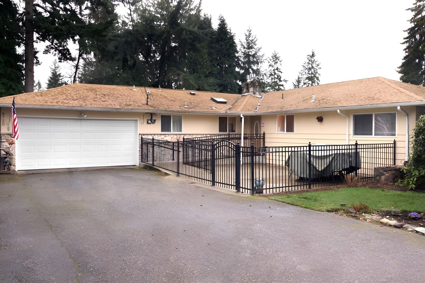 Exterior view of Madrona Place Senior Care building