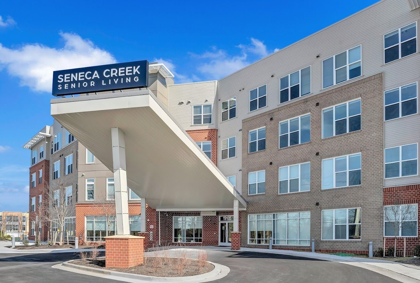 Exterior view of Seneca Creek Senior Living facility