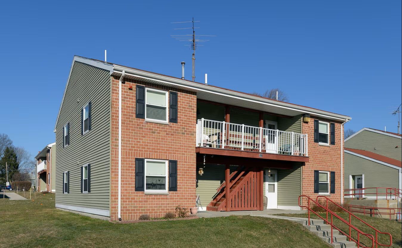 Exterior view of James Thomas Apartments building