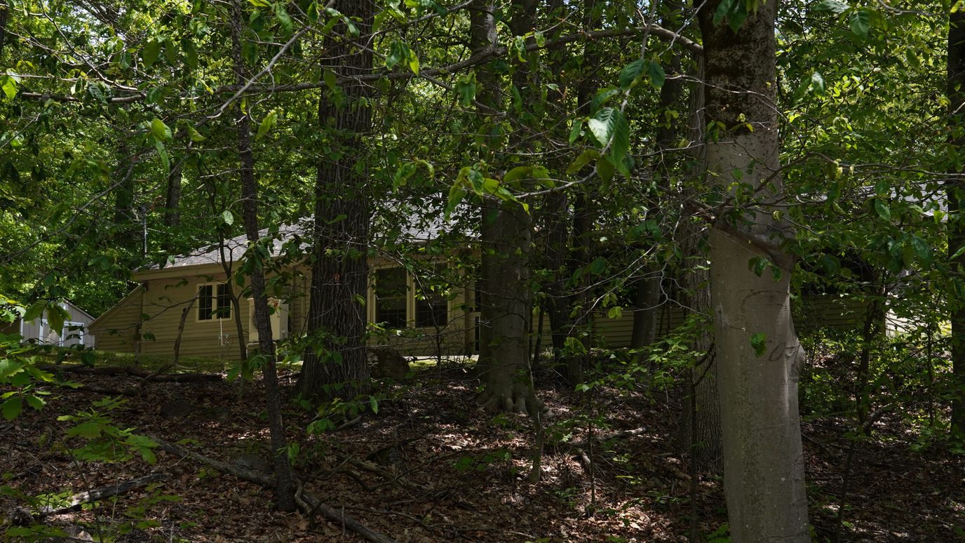 Cottage Hill Home