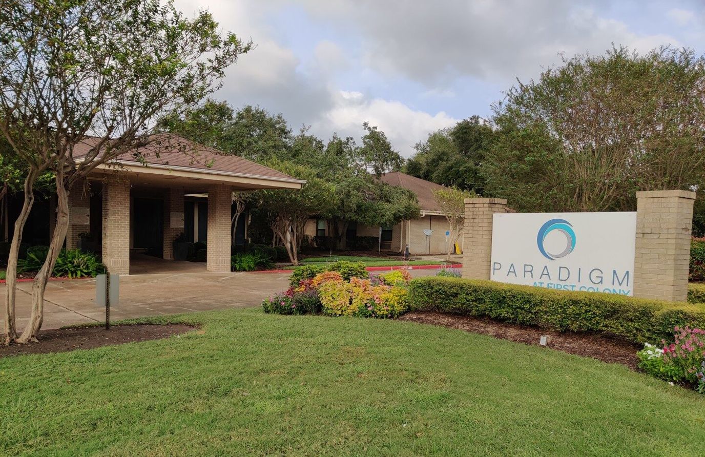 Exterior view of Paradigm at First Colony facility