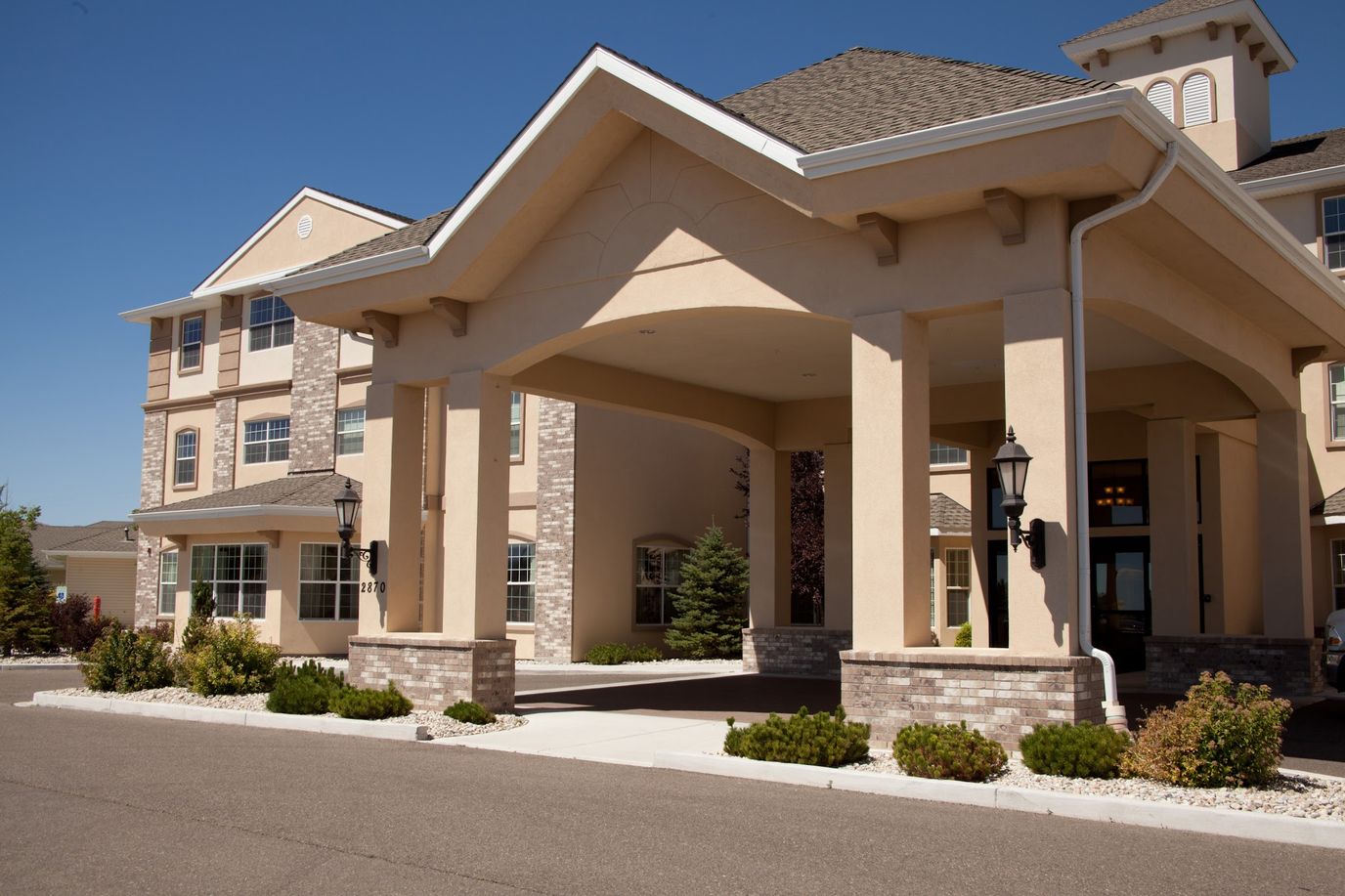 Exterior view of Highland Village of Elko entrance