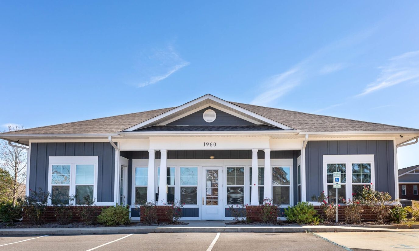 Front entrance of Shiloh Apartments nursing facility
