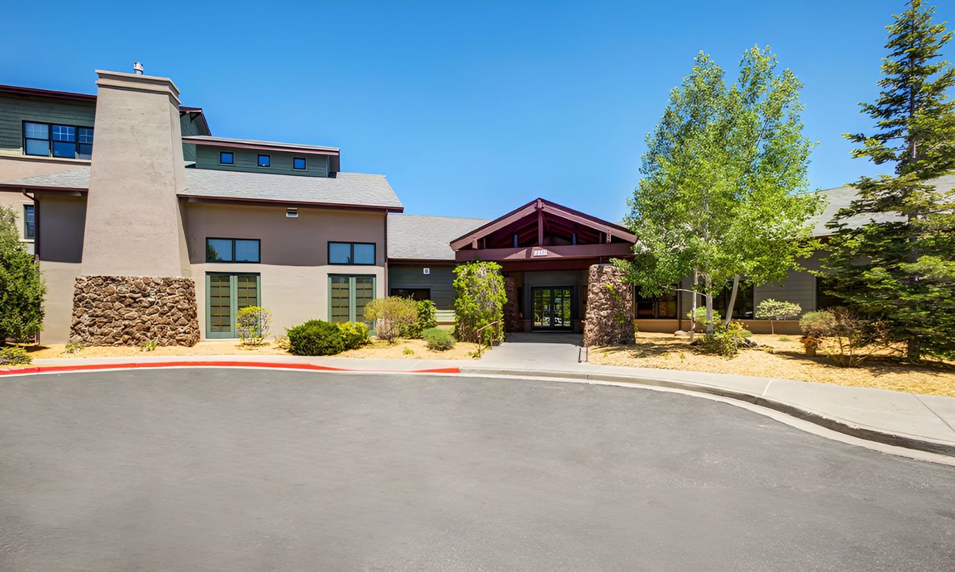 Exterior view of The Peaks Health & Rehabilitation building