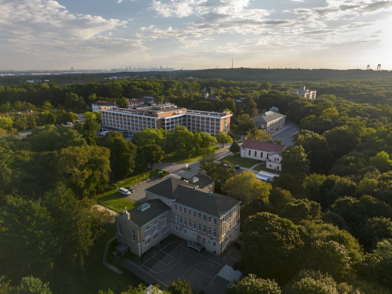 Sea View Hospital, Rehabilitation Center and Home