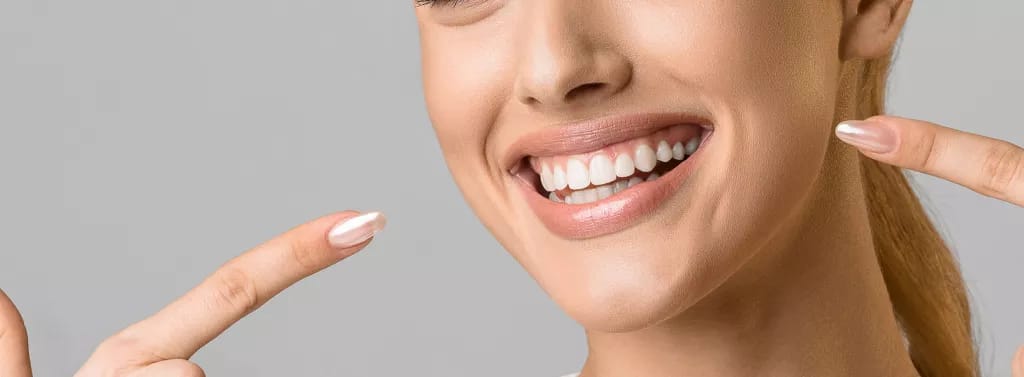Arabella Health & Wellness of Phenix City, Nursing Home in Phenix City, AL — Close-up of a woman smiling with bright teeth