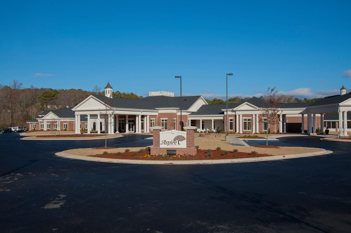 Exterior view of Aspire Physical Recovery Center