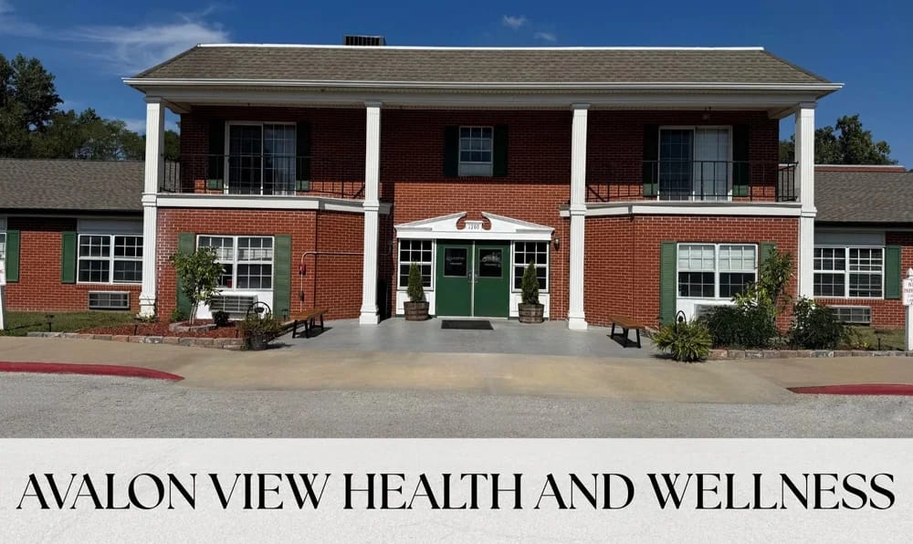 Front entrance of Avalon View Health and Wellness facility