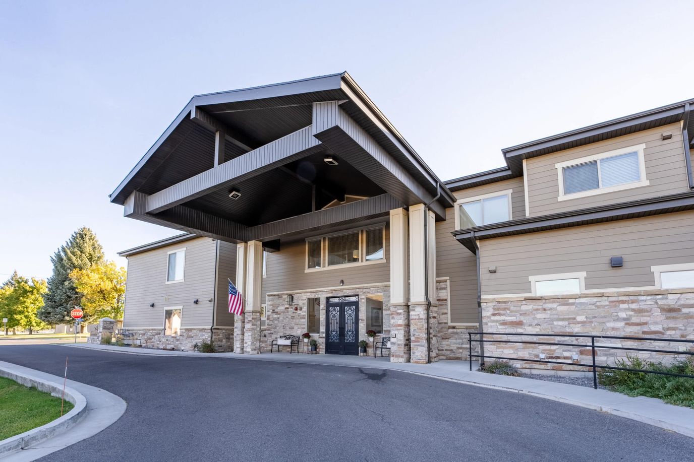 Exterior view of Blacksmith Fork Assisted Living entrance