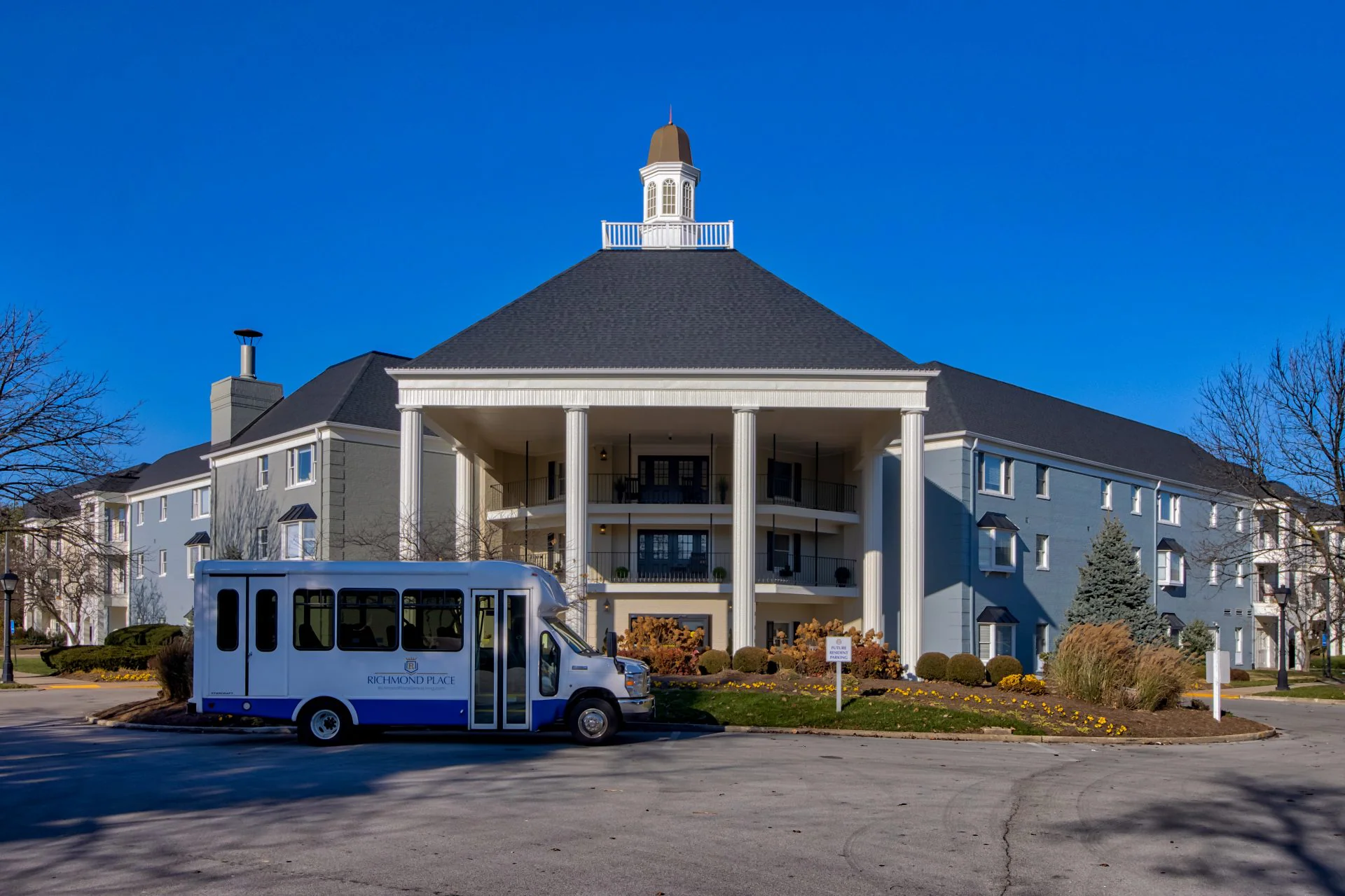 Exterior view of Richmond Place Senior Living building