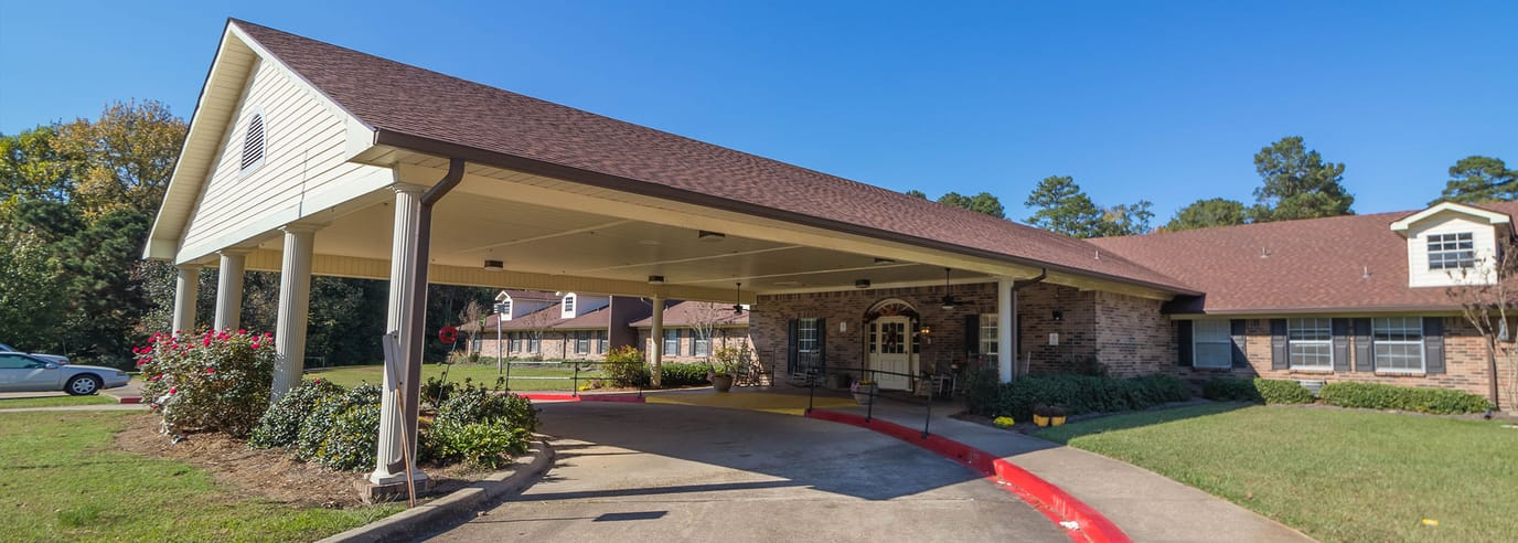 Front exterior view of Mansfield Nursing Center entrance