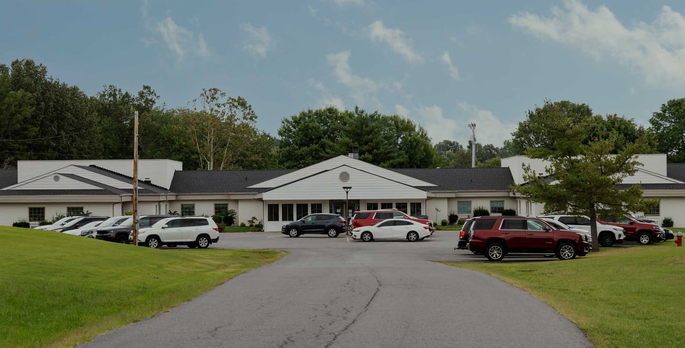 Exterior view of Calvert City Convalescent Center