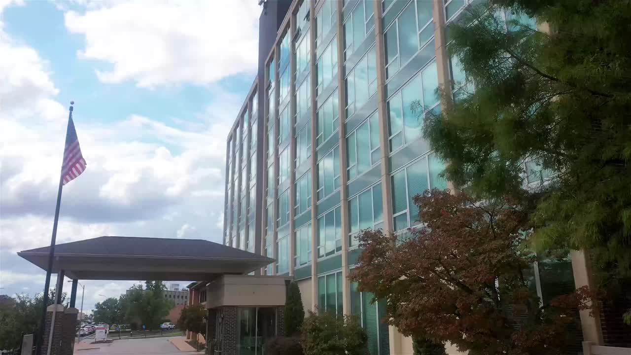 Exterior view of the St Louis Hills Assisted Living facility