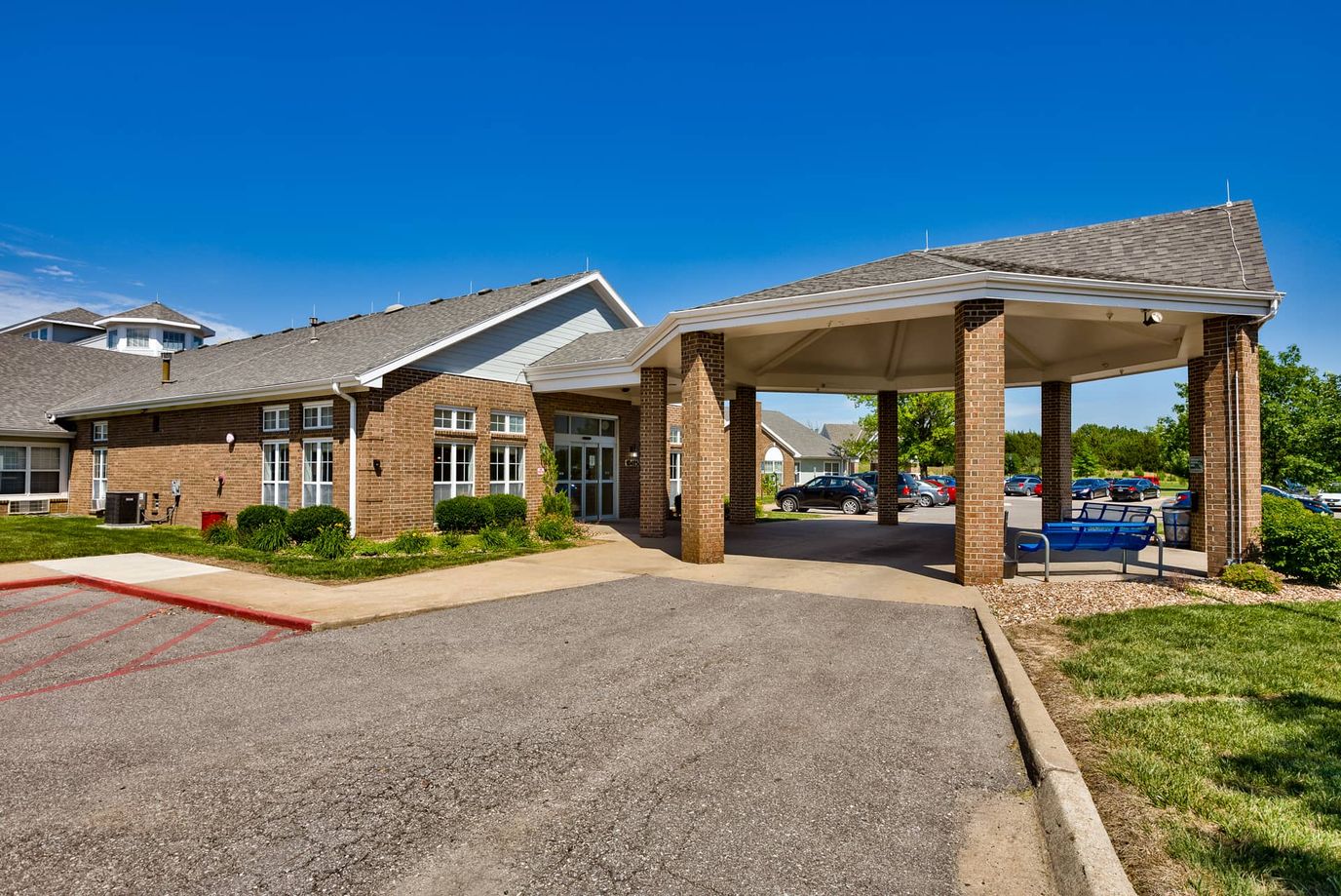 Exterior view of Bluebird Wellness and Rehabilitation entrance