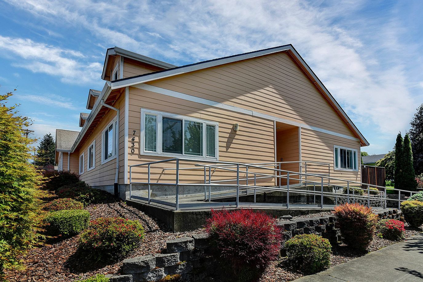 Exterior view of Tabor Crest Residential Care