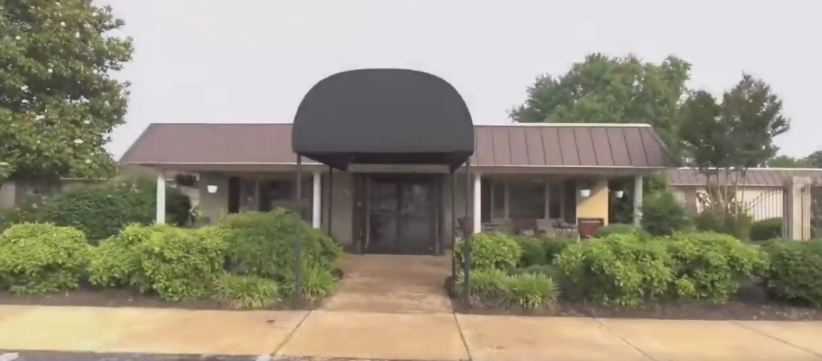 Exterior view of the Magnolia Creek facility entrance