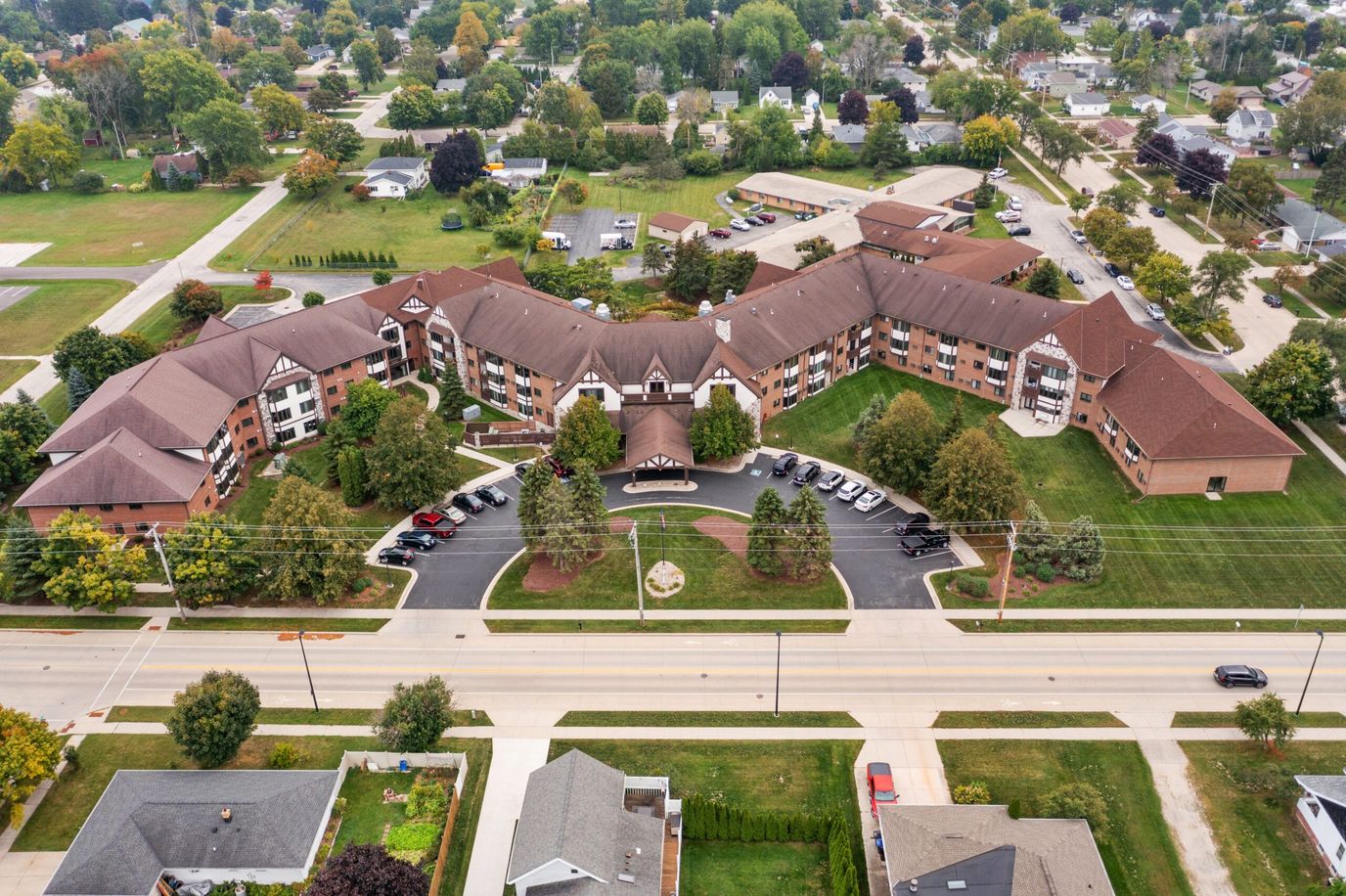 Aerial view of LakeHouse Sheboygan facility